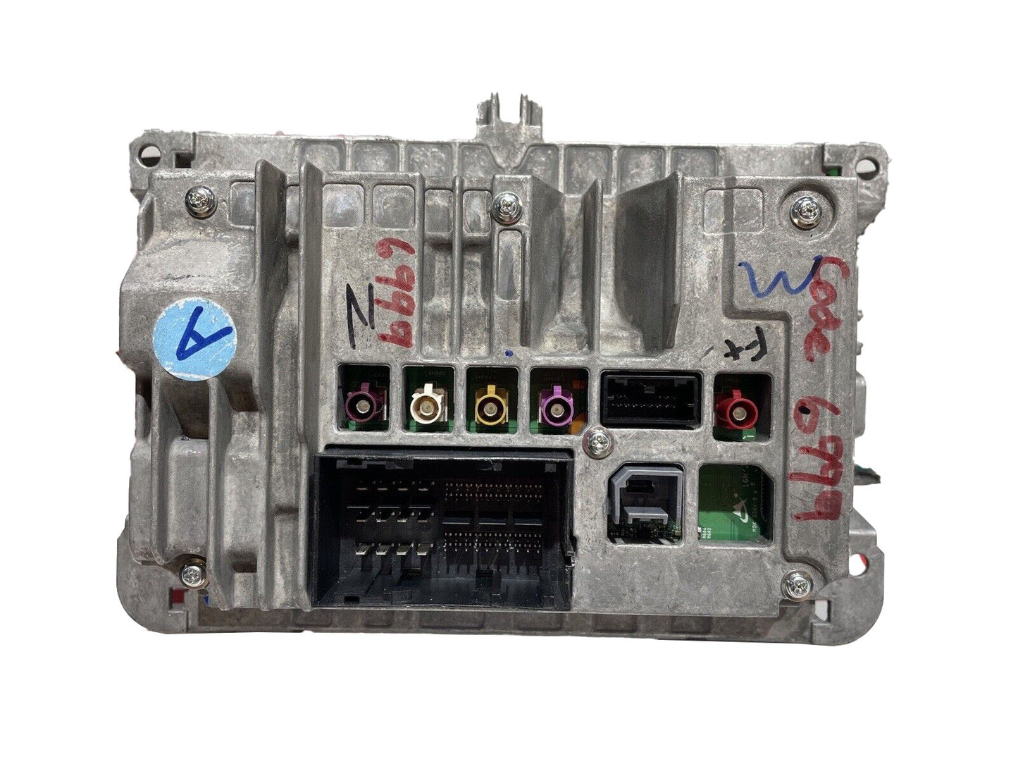 2018 - 2023 Jeep Renegade OEM Uconnect 8.4" Touch Screen Radio Apple CarPlay NAVIGATION