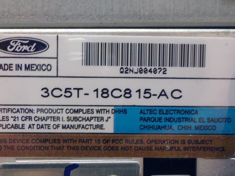 2003 2004 Lincoln Aviator OEM AM FM Radio 6 Disc CD Changer