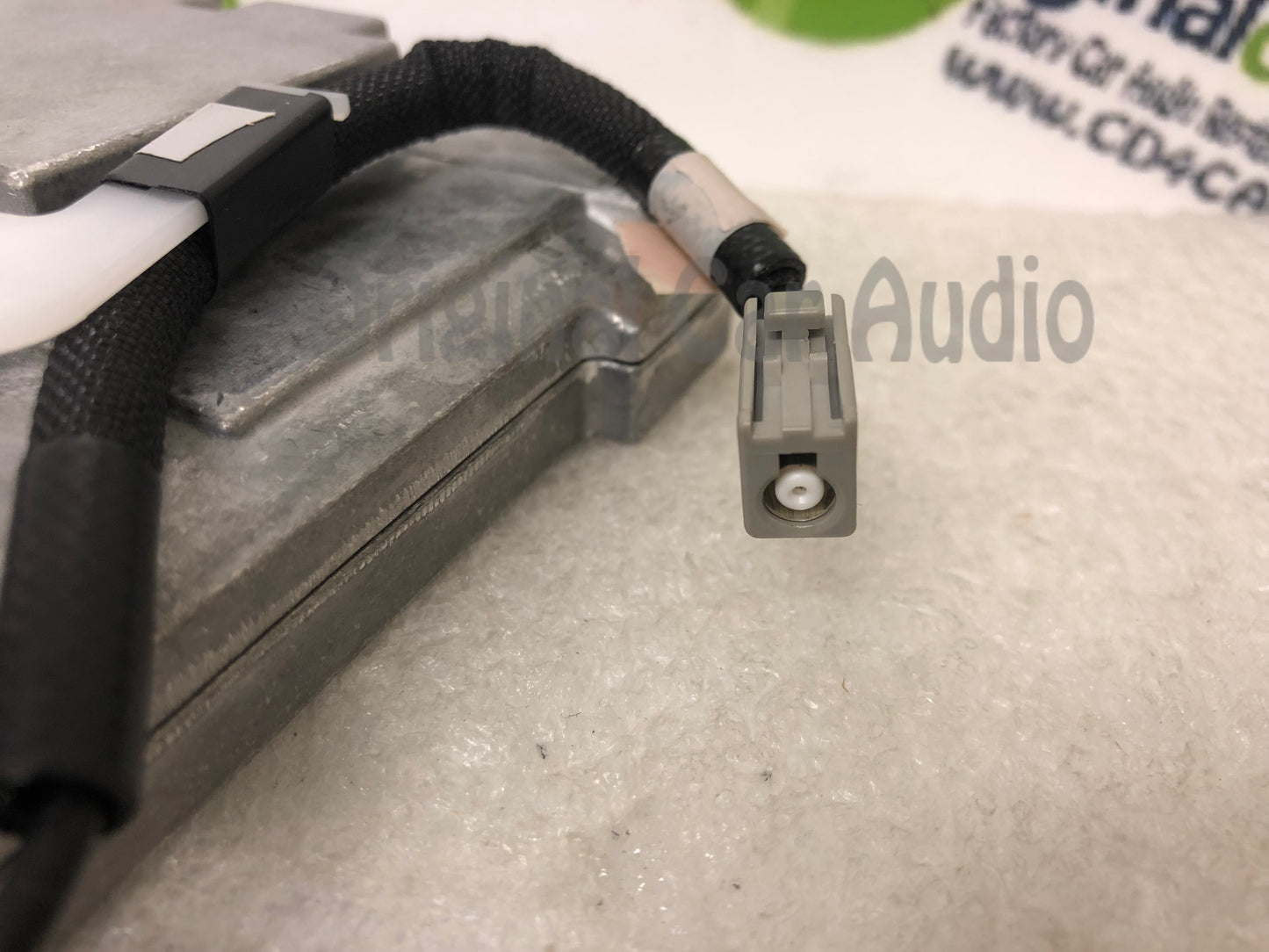 2015 - 2018 Toyota Camry Sienna Tacoma OEM Gracenote Entune Radio Extension Box