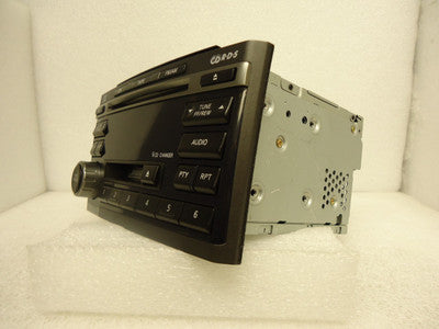 00 01 02 03 Nissan Maxima Radio, Tape and 6 CD player BOSE