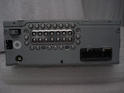 2004 - 2006 Jeep Chrysler Dodge Navigation Radio and CD Player