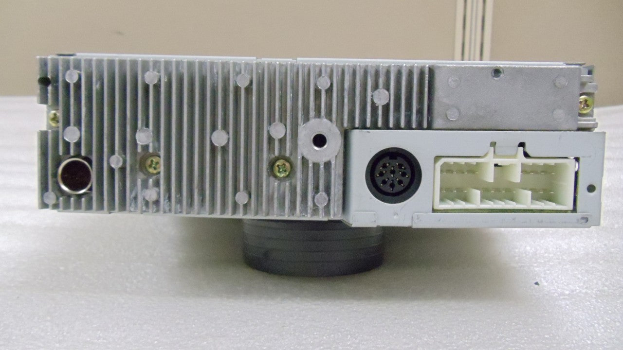 Chevrolet Chevy Aveo CD MP3 Player Radio Receiver OEM