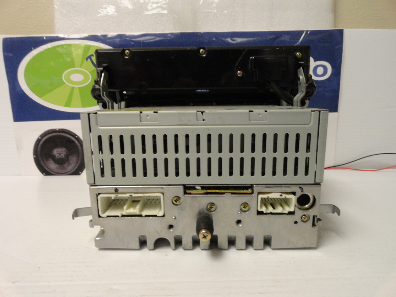 2005 Mazda 3 OEM Radio Receiver CD MP3 player AM FM 14792971, BN8K 66 9R0