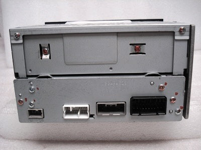 Honda Pilot EX 4WD XM AUX Radio 6 Disc CD Changer 39100-S9V-A500 2006-2008