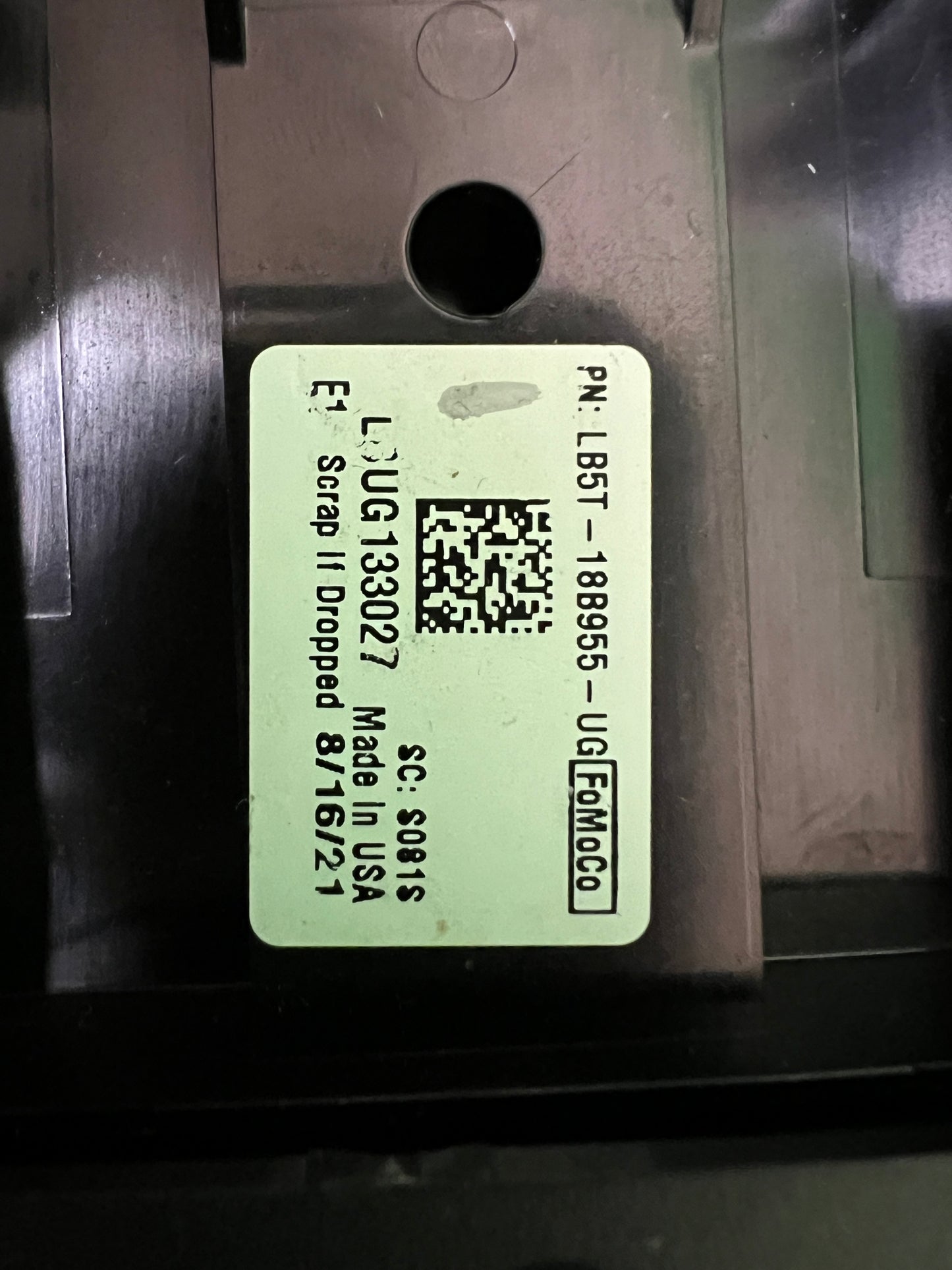 2020 - 2023 Ford Explorer OEM Sync 3 10.10" FDIM Radio Information Touch Screen Display Monitor ONLY