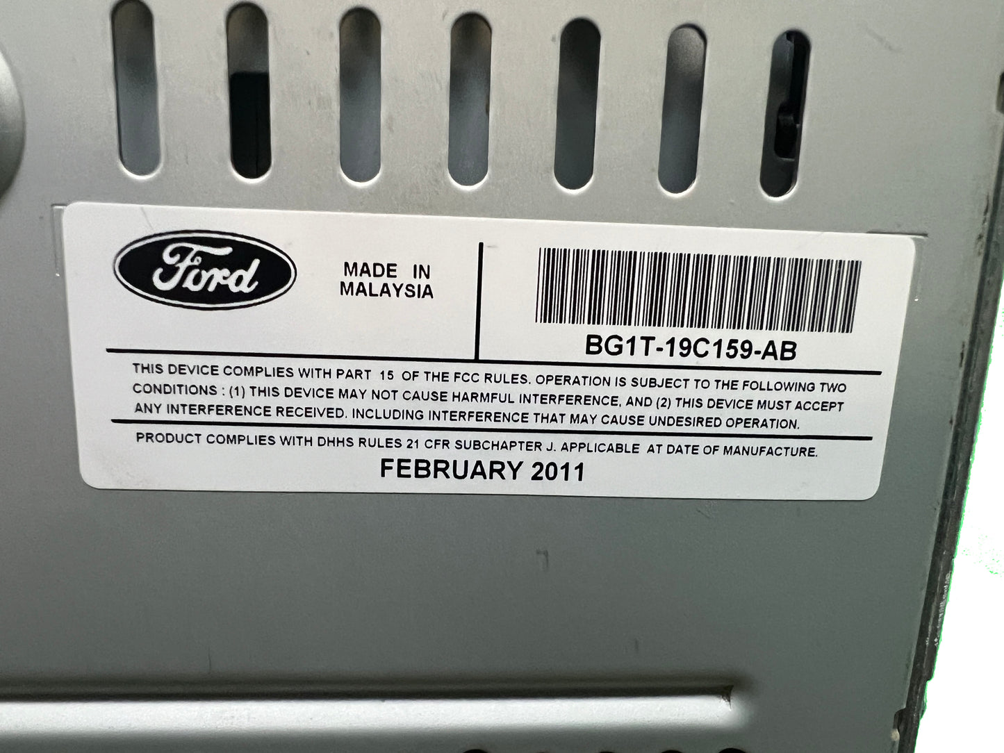 2011 - 2013 Ford Taurus OEM 6 CD Premium Sound AM FM SAT Radio Receiver Block