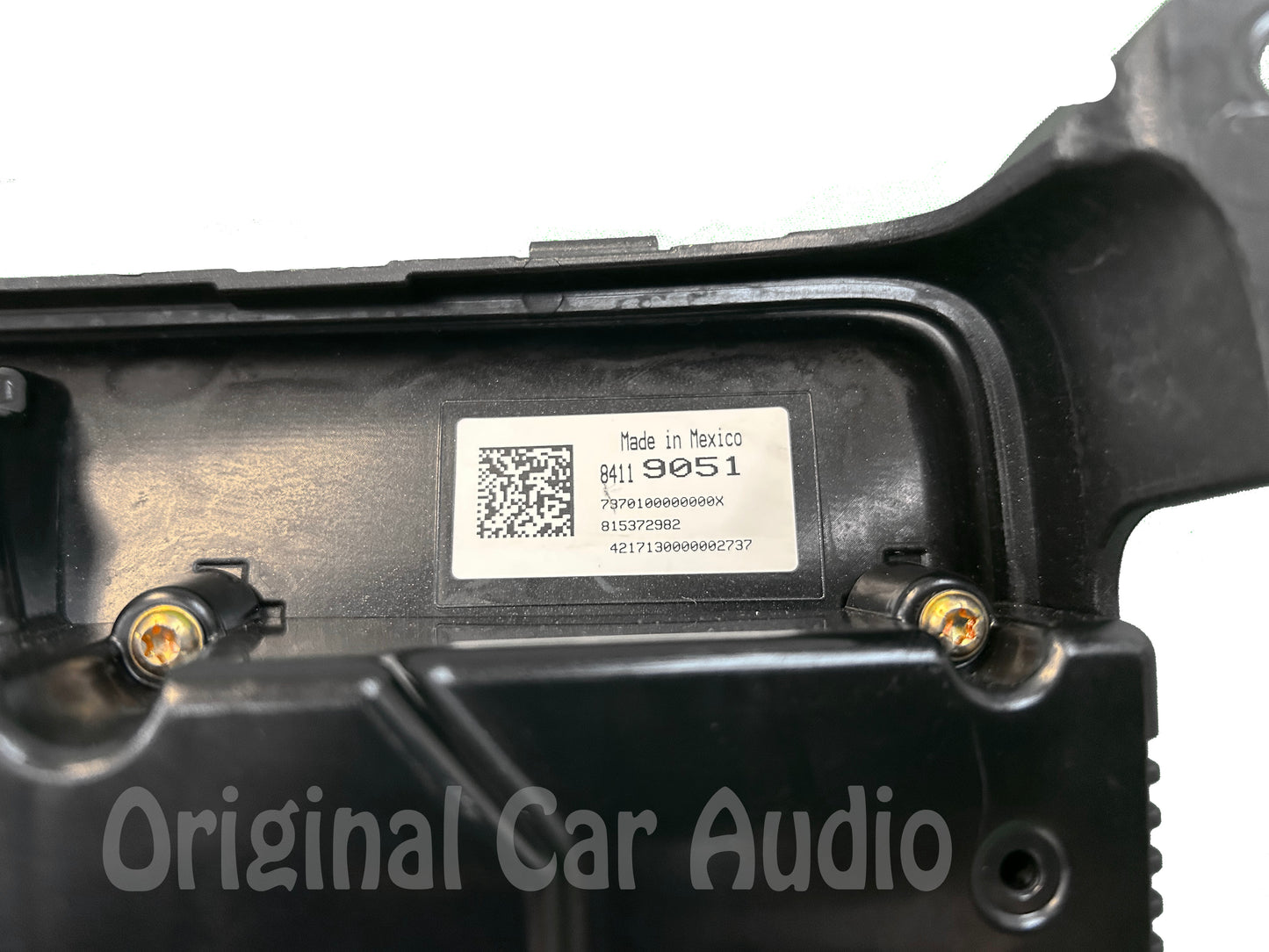 2014 - 2017 Chevrolet GMC Silverado Sierra OEM Radio Control Panel Display Screen