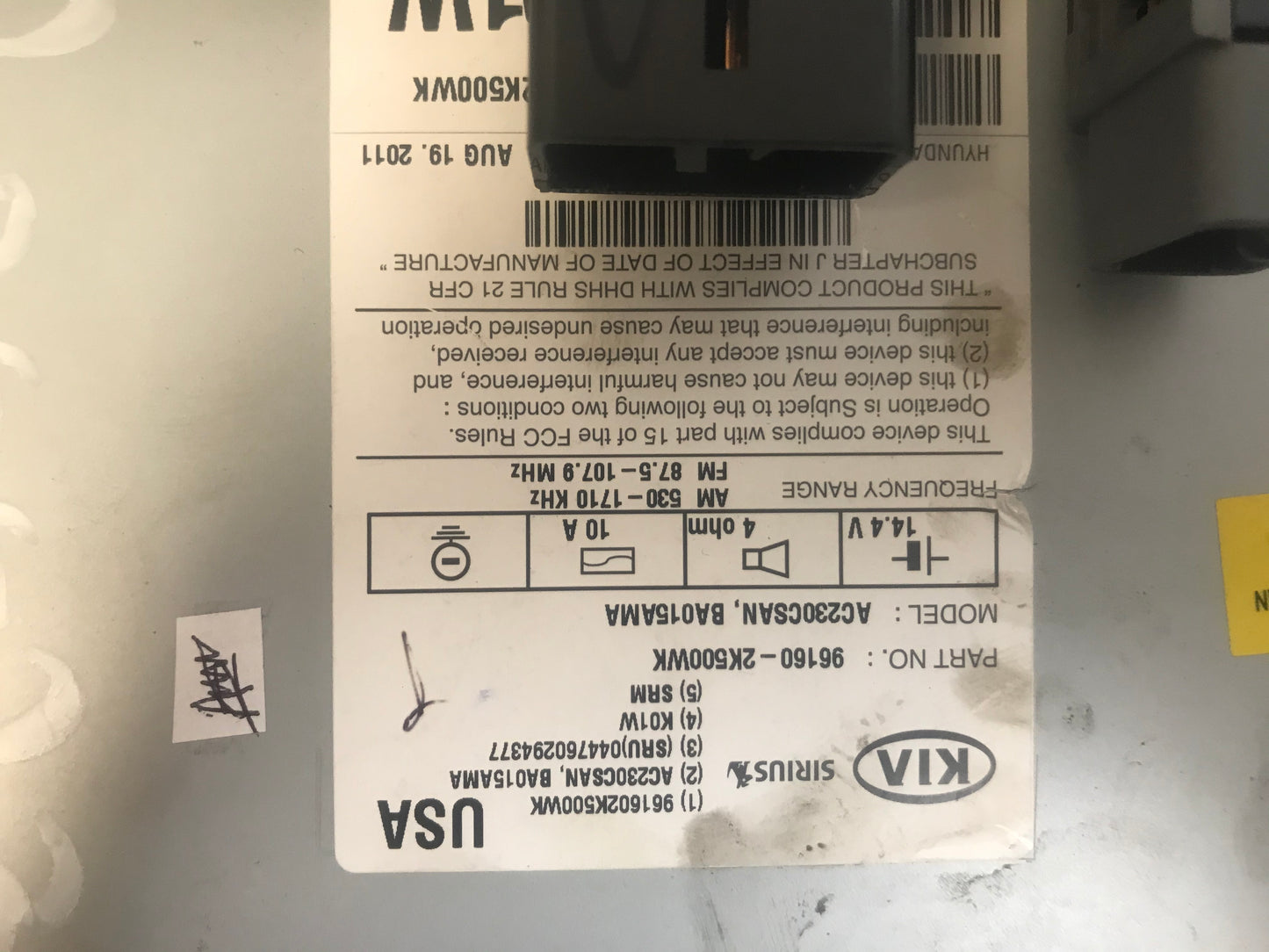 2012 - 2013 Kia Soul OEM UVO Infinity Bluetooth AM FM HD SAT Radio Receiver Black