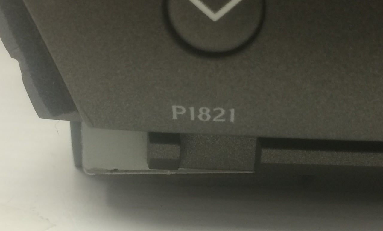 2009 Lexus IS250/350 OEM AM FM Radio CD Player Receiver P1821