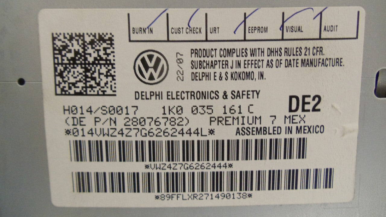 2006 - 2009 VOLKSWAGEN VW Jetta Passat Rabbit Golf GTI EOS Radio Stereo MP3 CD Player Premium 7