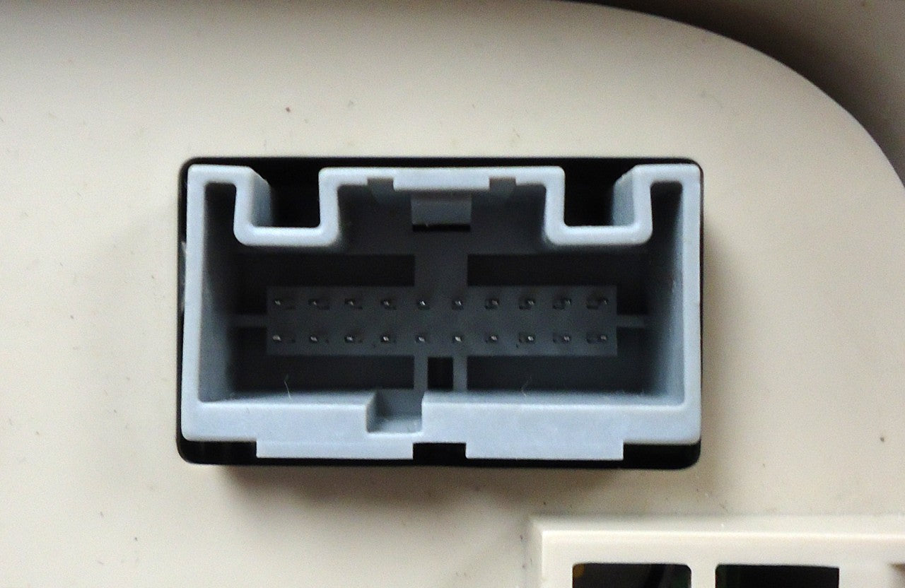 03 04 05 FORD Explorer LINCOLN Aviator MERCURY Mountaineer Overhead DVD Player Flip-down Screen Monitor Assembly Rear Entertainment System OEM