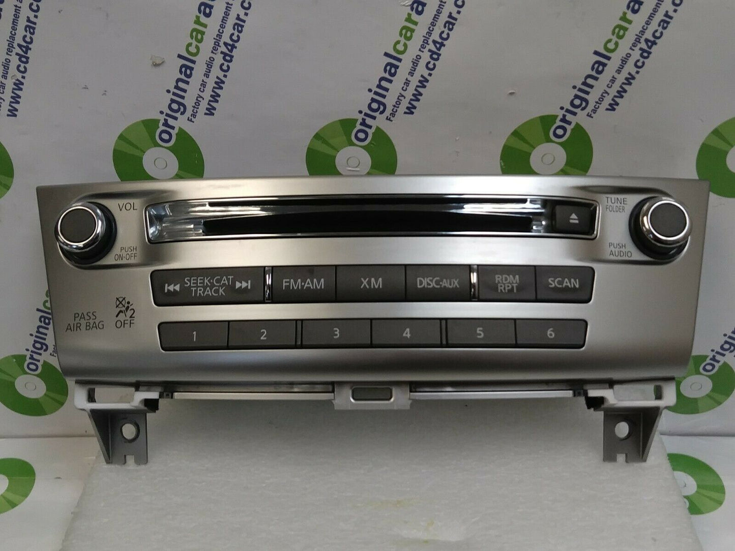 2013 - 2017 Infiniti JX35 QX60 OEM AM FM Radio Controls Faceplate