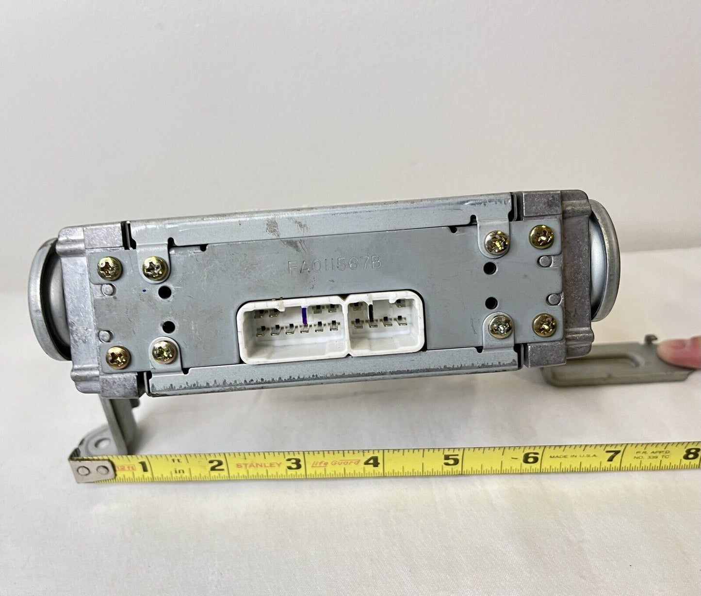 1998 - 2002 Toyota 4Runner OEM Amp Radio Stereo Amplifier