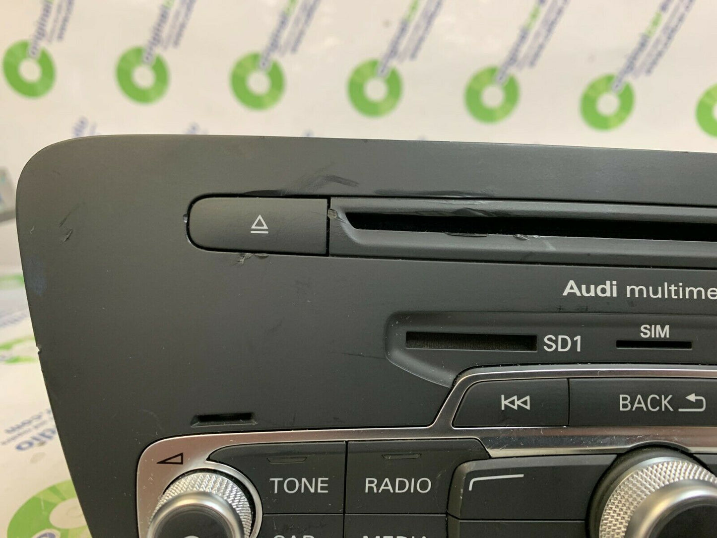 Blemished 2015 - 2016 Audi A3 OEM Navigation Multimedia AM FM Radio SD Sim Card  CD Player