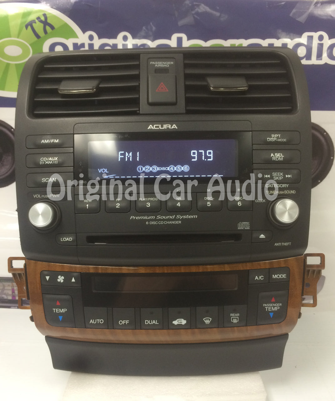 2006 - 2008 Acura TSX Radio AUX & 6 CD Changer 7HR0