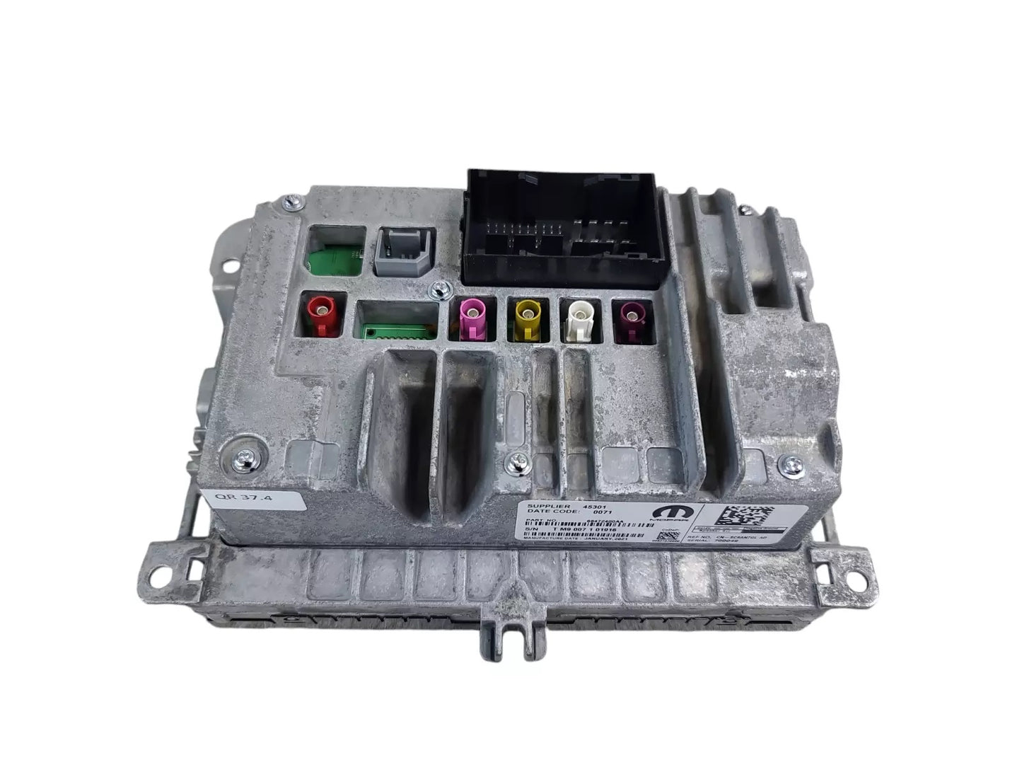 2021 -2022 Jeep Renegade OEM AM FM Radio Media Display Screen Receiver