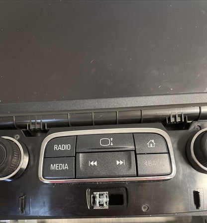 2018 - 2020 Chevrolet Impala OEM 8.4" MyLink Display Screen Dash Assembly