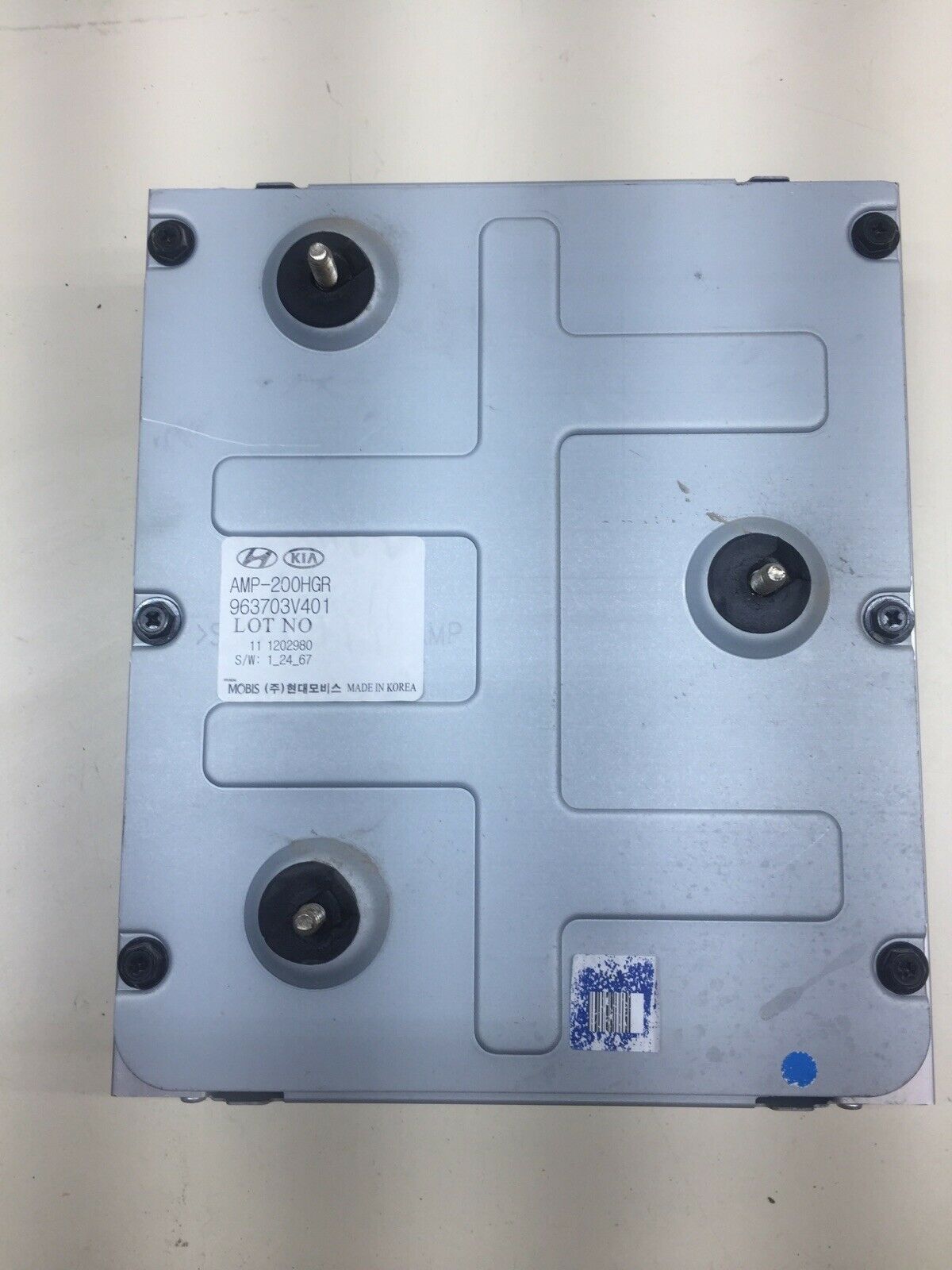 2012-2015 Hyundai Azera OEM Radio Audio Amp Stereo Amplifier