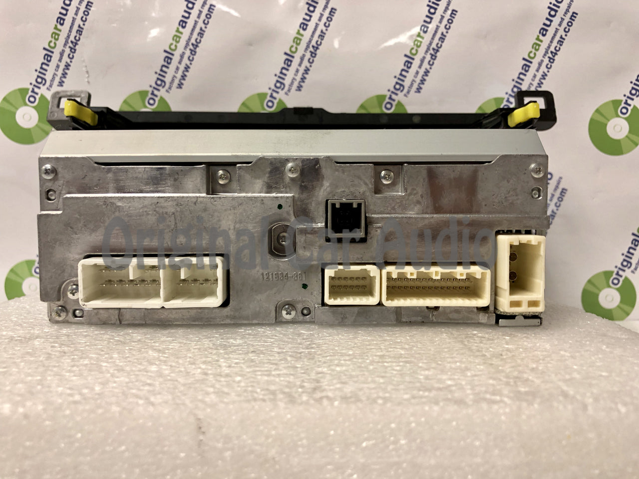 2013 - 2016 Toyota Rav4 OEM Single CD AM FM Bluetooth Media Radio Receiver