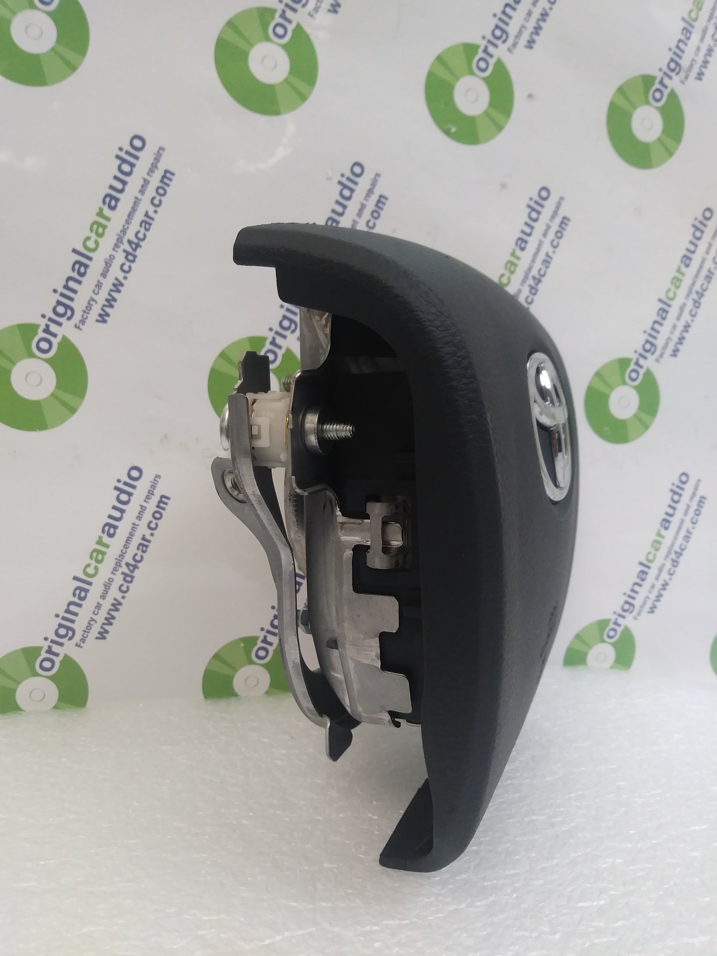 12 - 19 TOYOTA TACOMA DRIVER WHEEL AIRBAG OEM