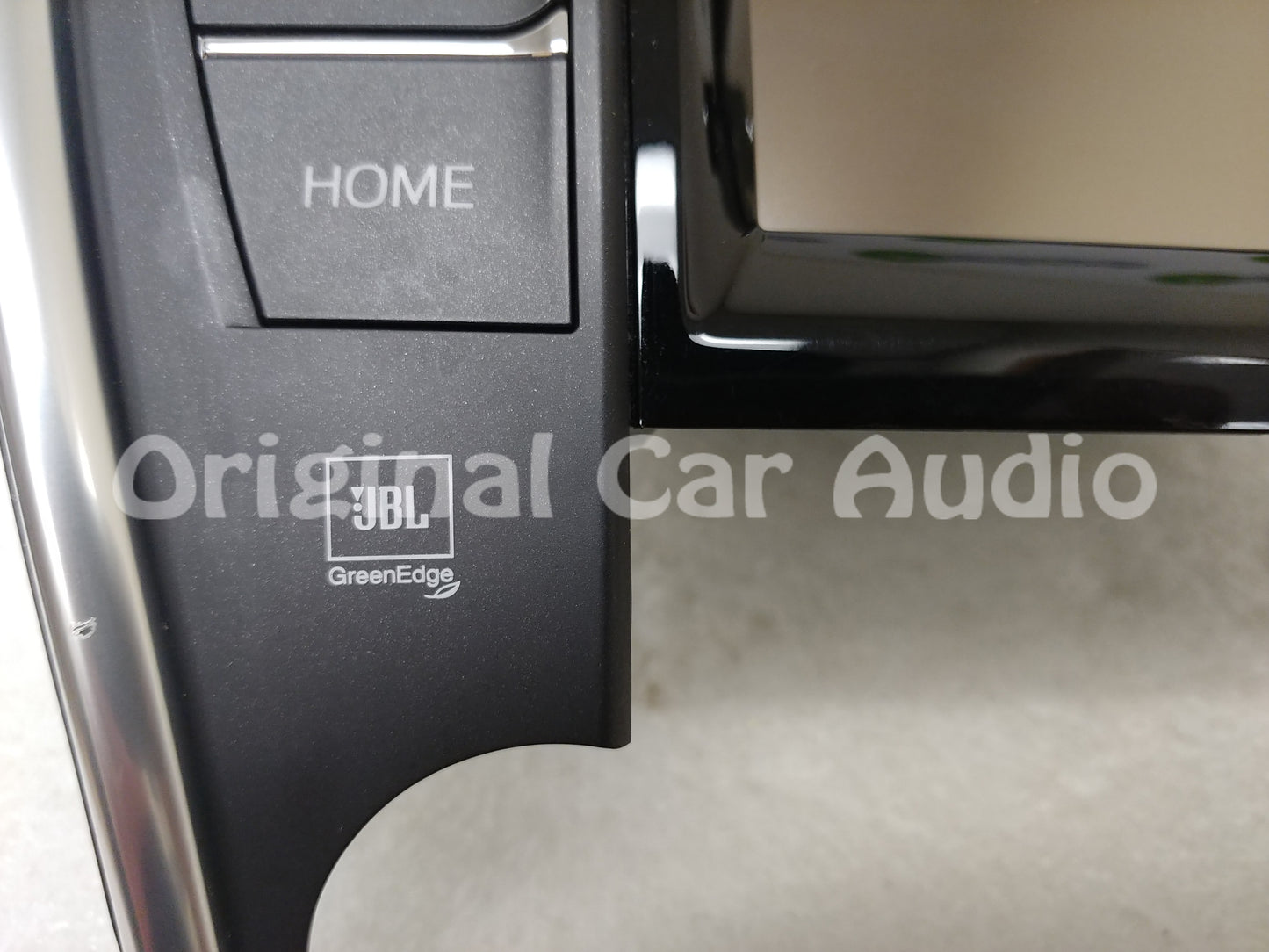 2015 - 2017 Toyota Camry OEM AM FM XM HD Touch Screen JBL Radio Gracenote P11223