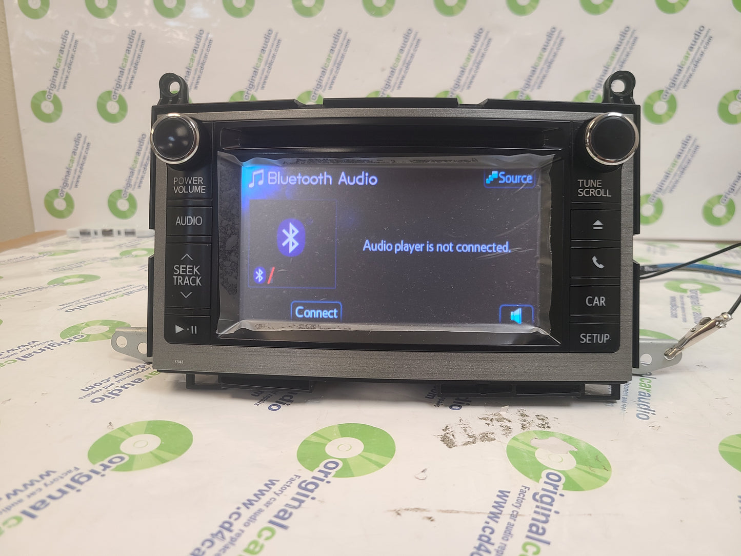 Re-Manufactured 2012 2013 57042 TOYOTA Venza Touchscreen Bluetooth Radio