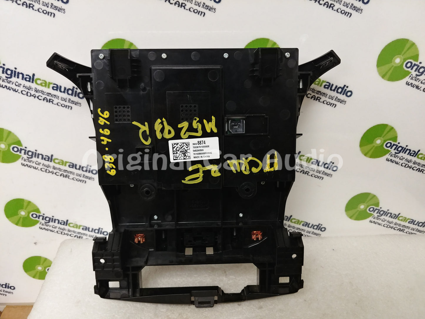 2016 - 2018 Chevy Cruze OEM Radio Control Panel Display Screen with Bezel