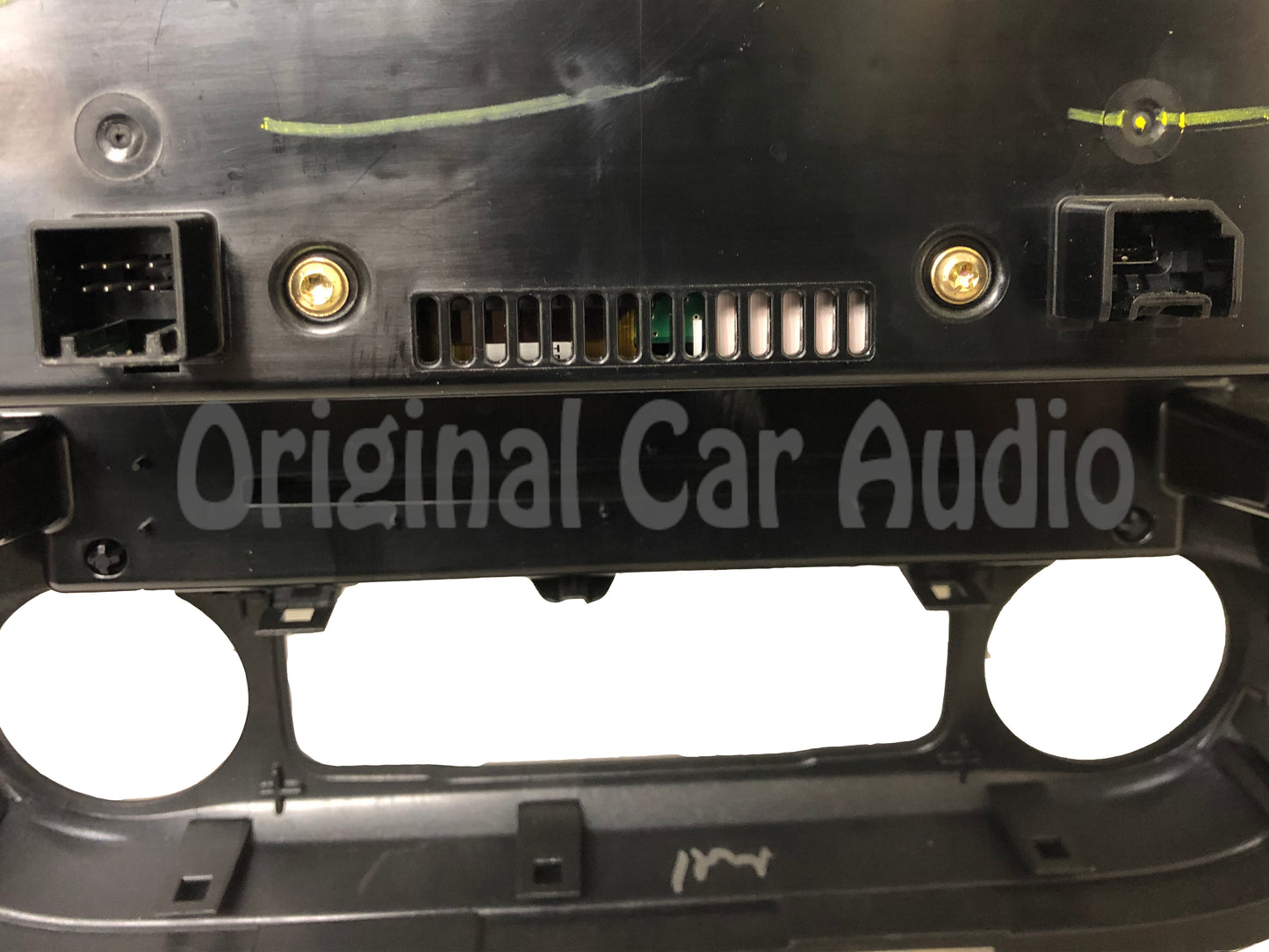2015 - 2016 GMC Canyon OEM 8" Touch Screen Radio Display Control Panel