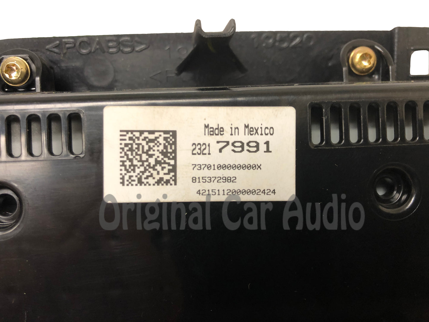 2015 - 2016 GMC Canyon OEM 8" Touch Screen Radio Display Control Panel
