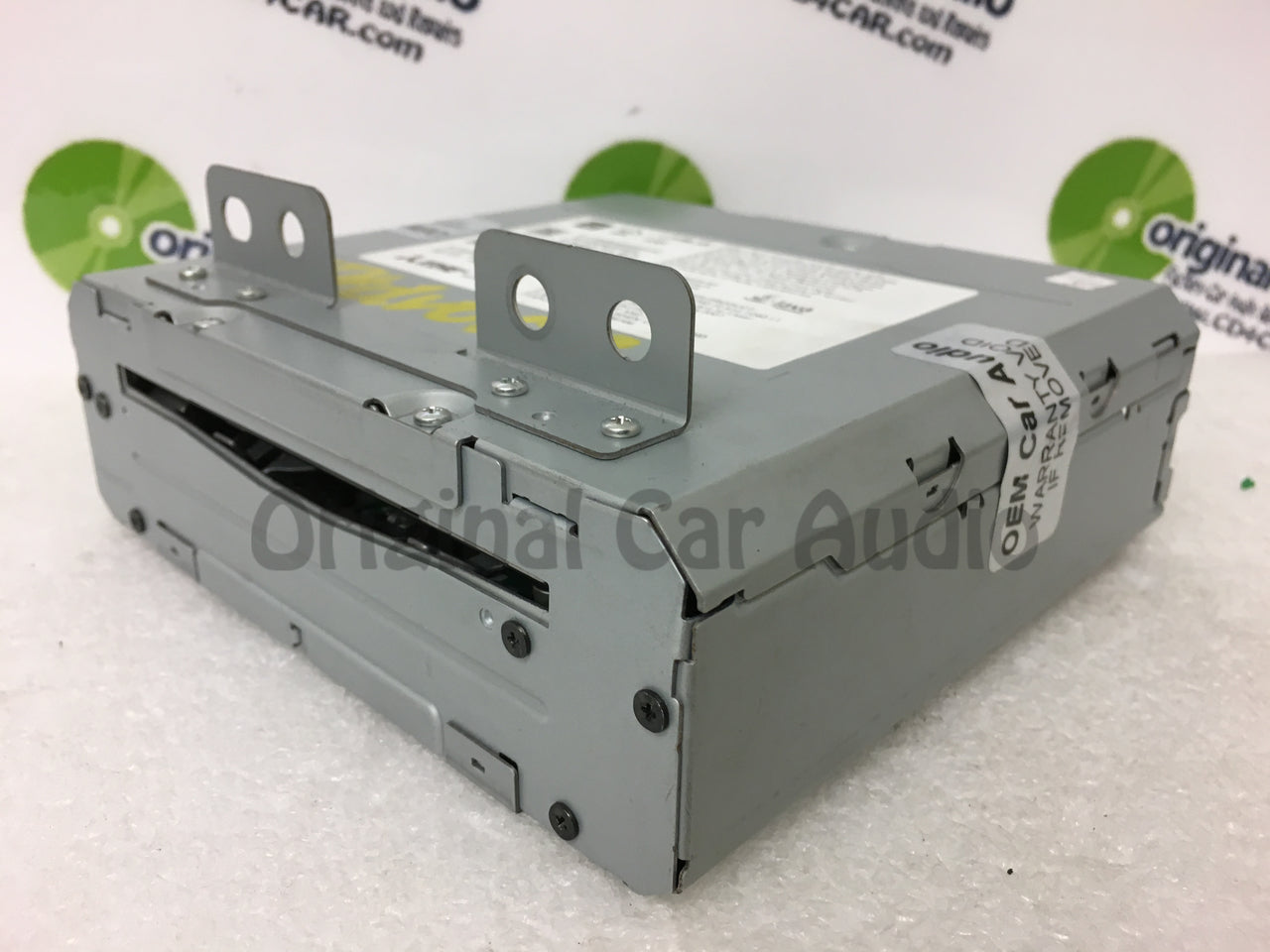 2015 Chevrolet GMC Suburban OEM Rear Seat Entertainment DVD Player Receiver