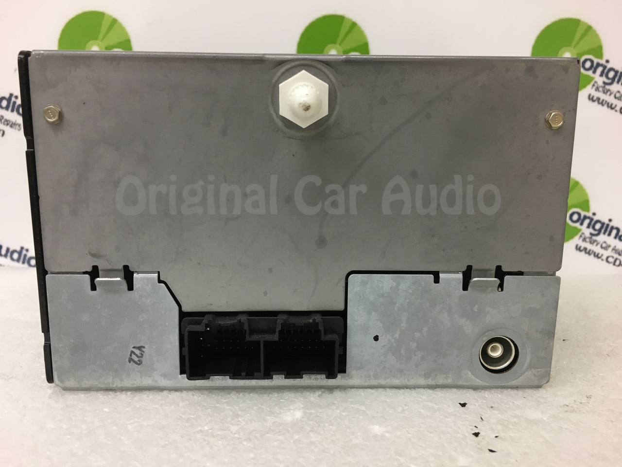 New Unlocked GMC Chevy DELCO Radio AUX CD Player