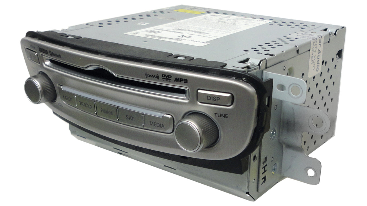 HYUNDAI Factory (OEM) XM Radio, MP3, and CD Player