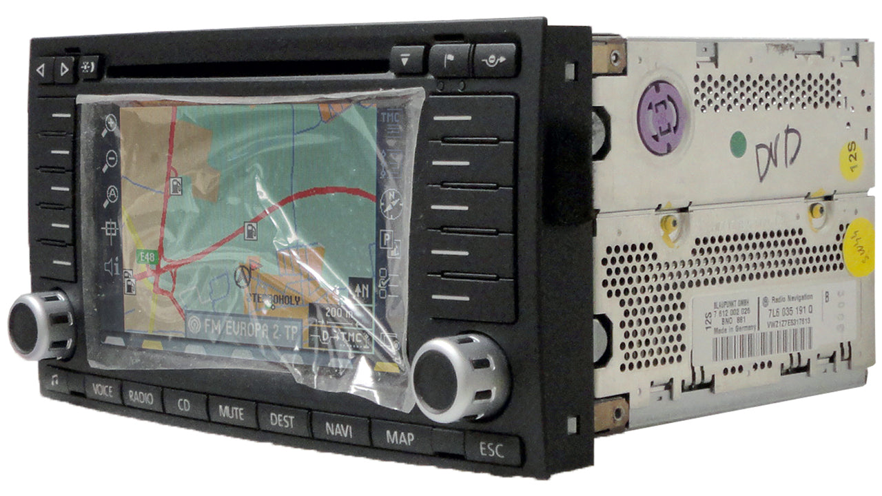 Volkswagen Touareg Navigation Radio Stereo CD Player OEM 06 2006