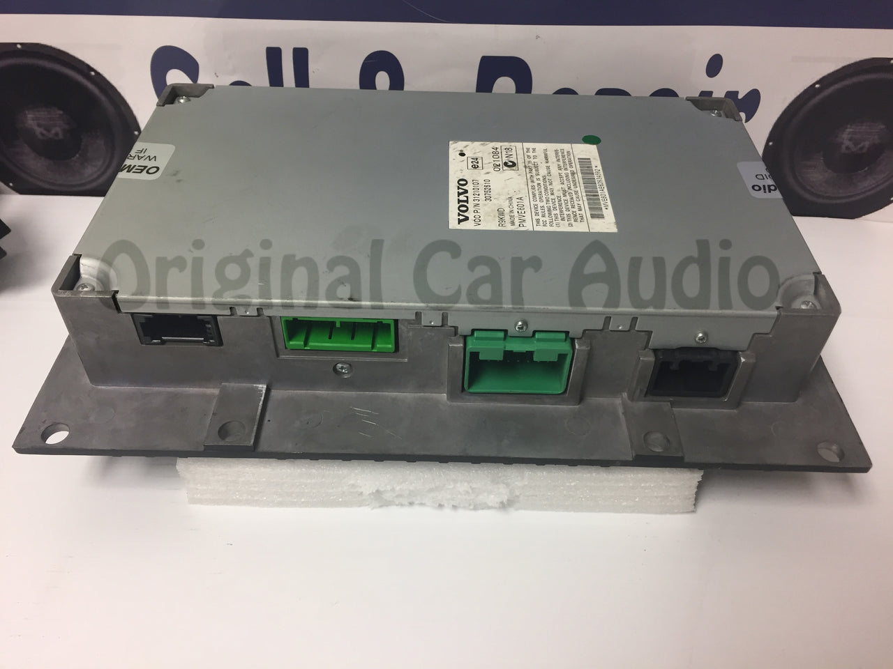 Volvo C3 S40 V50 V70 XC70 OEM Stereo Radio Amplifier 31210107 30752610