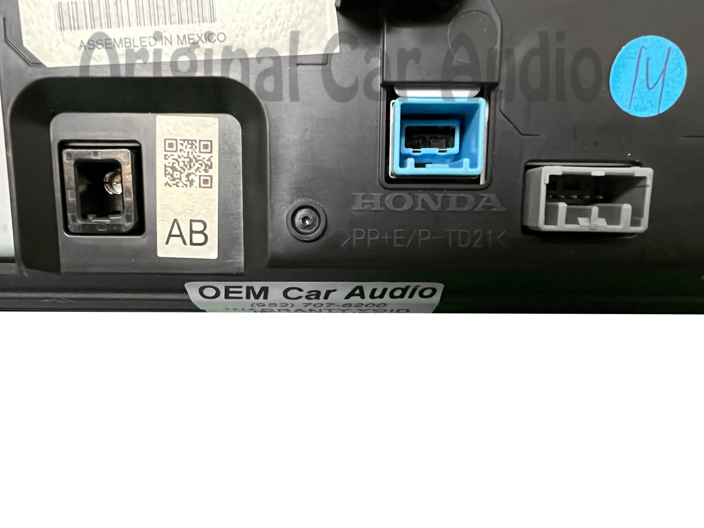 2018-2022 Honda Accord OEM 8" Media Non-Navigation Display Screen