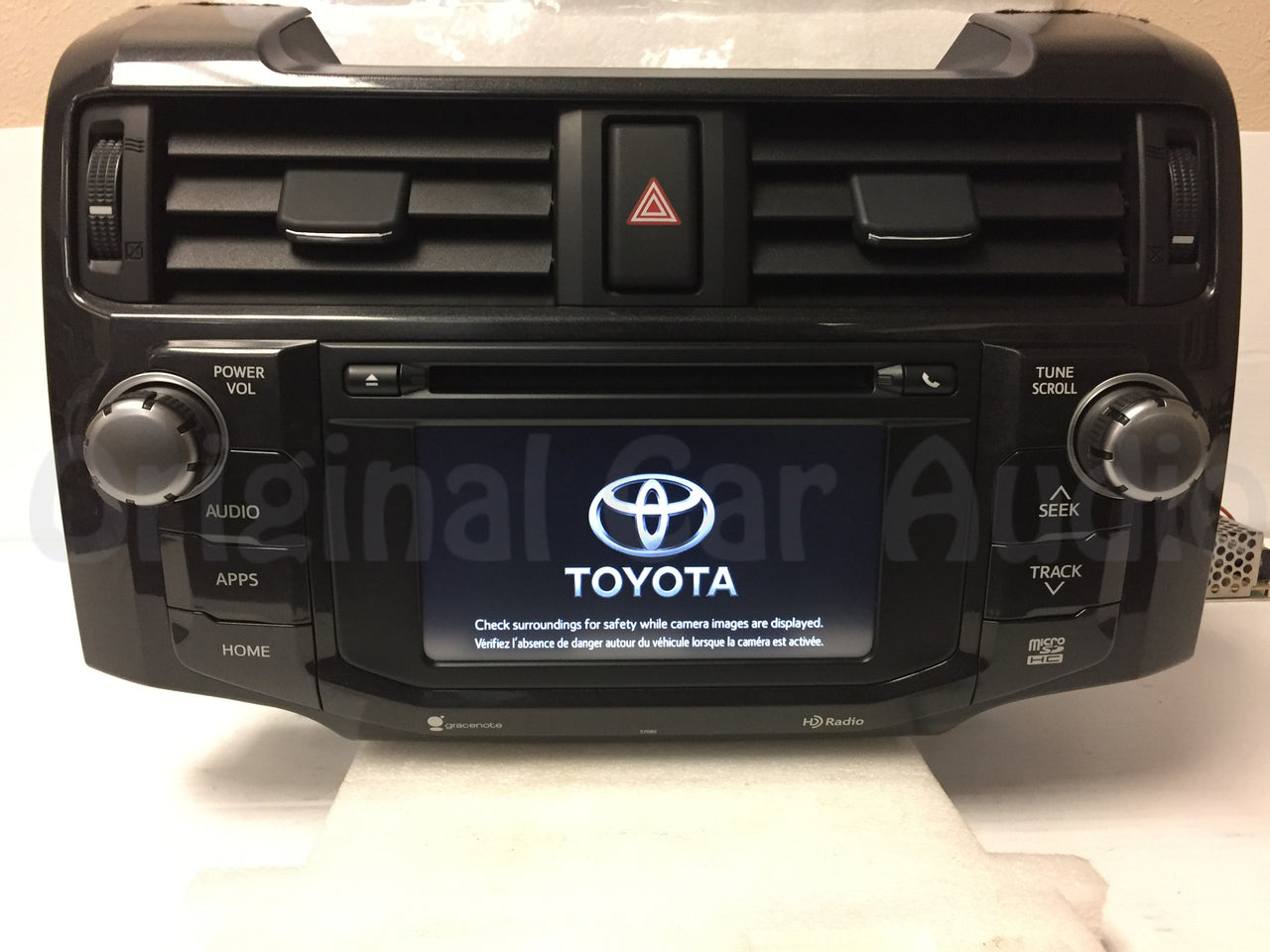 2014 2015 Toyota 4 Runner Entune Navigation GPS Radio AM FM Bluetooth Unit 57080 86100-32570