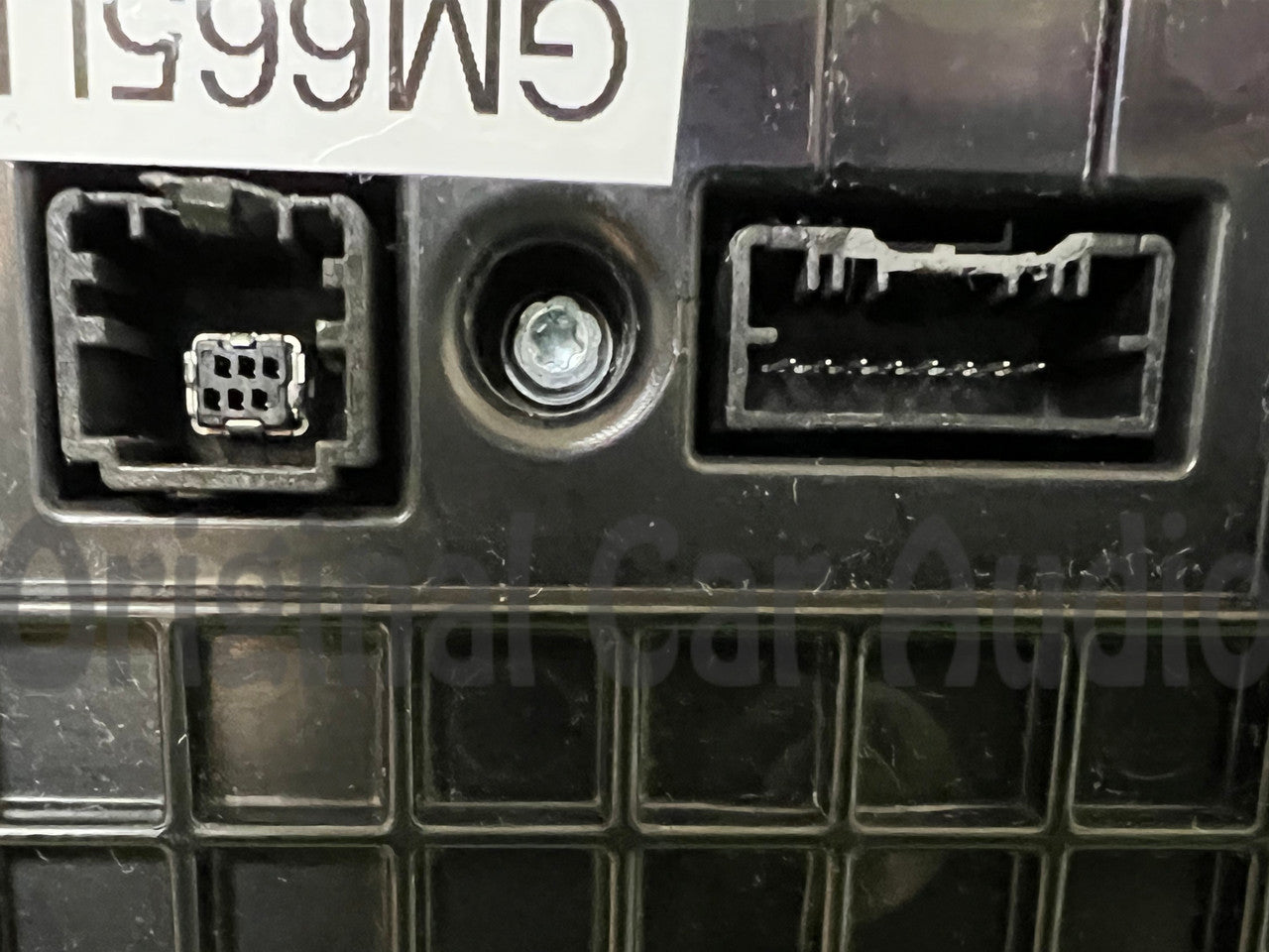 Blemished 2019 - 2021 GMC Terrain OEM Climate Control Radio Display Screen