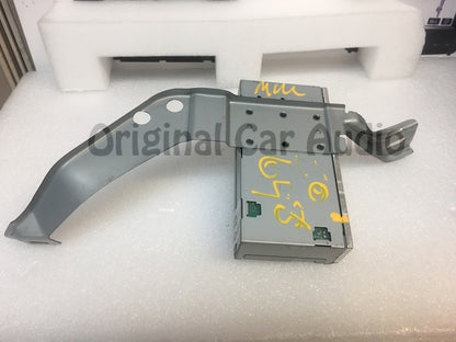 03-06 Lexus Es300 Es330 Mark Levinson Amplifier Toyota 86100-33180