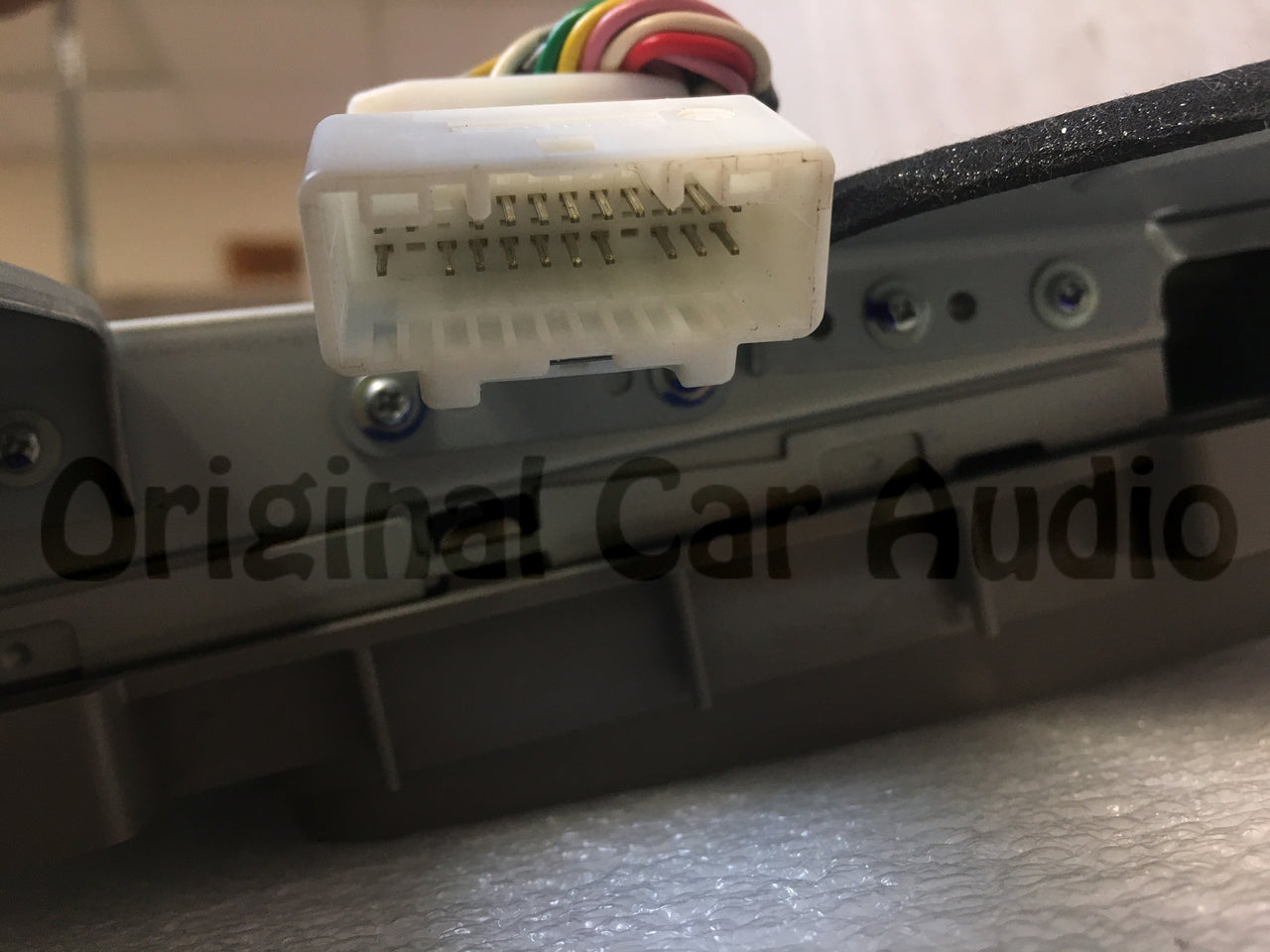 SUBARU Tribeca DVD Player Rear Entertainment System LCD Display Screen Monitor BEIGE Light Gray 2006 2007 2008 2009 2010 2011 OEM With Lights