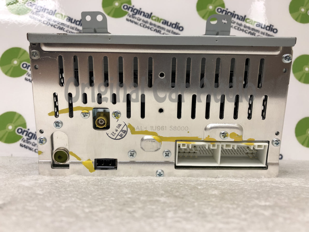 2014 - 2017 Kia Forte OEM UVO Single CD Touch Screen AM FM SAT Radio Receiver