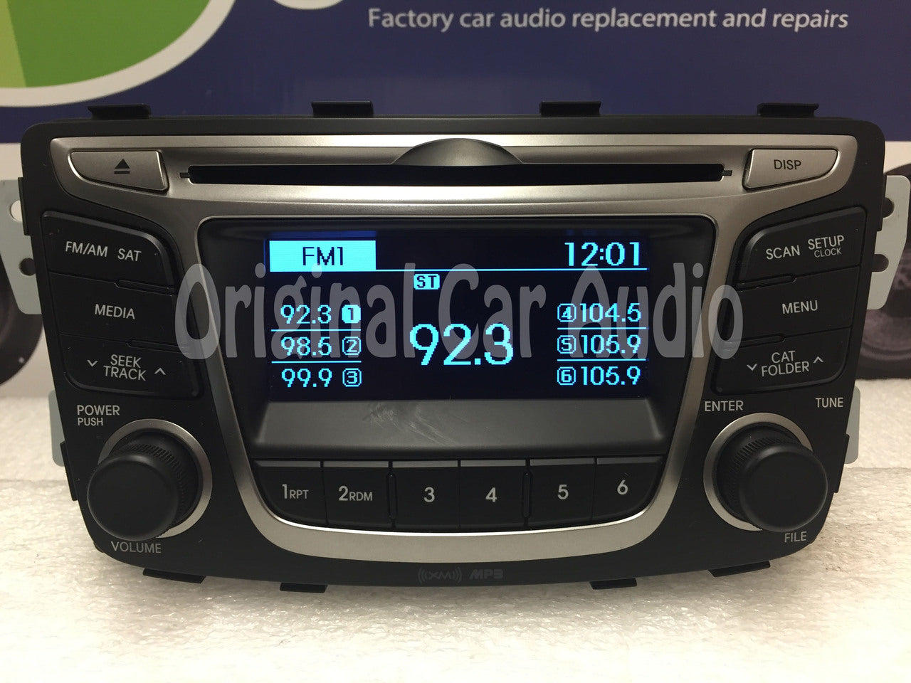 2015 HYUNDAI Accent Factory OEM XM Radio MP3 and CD player