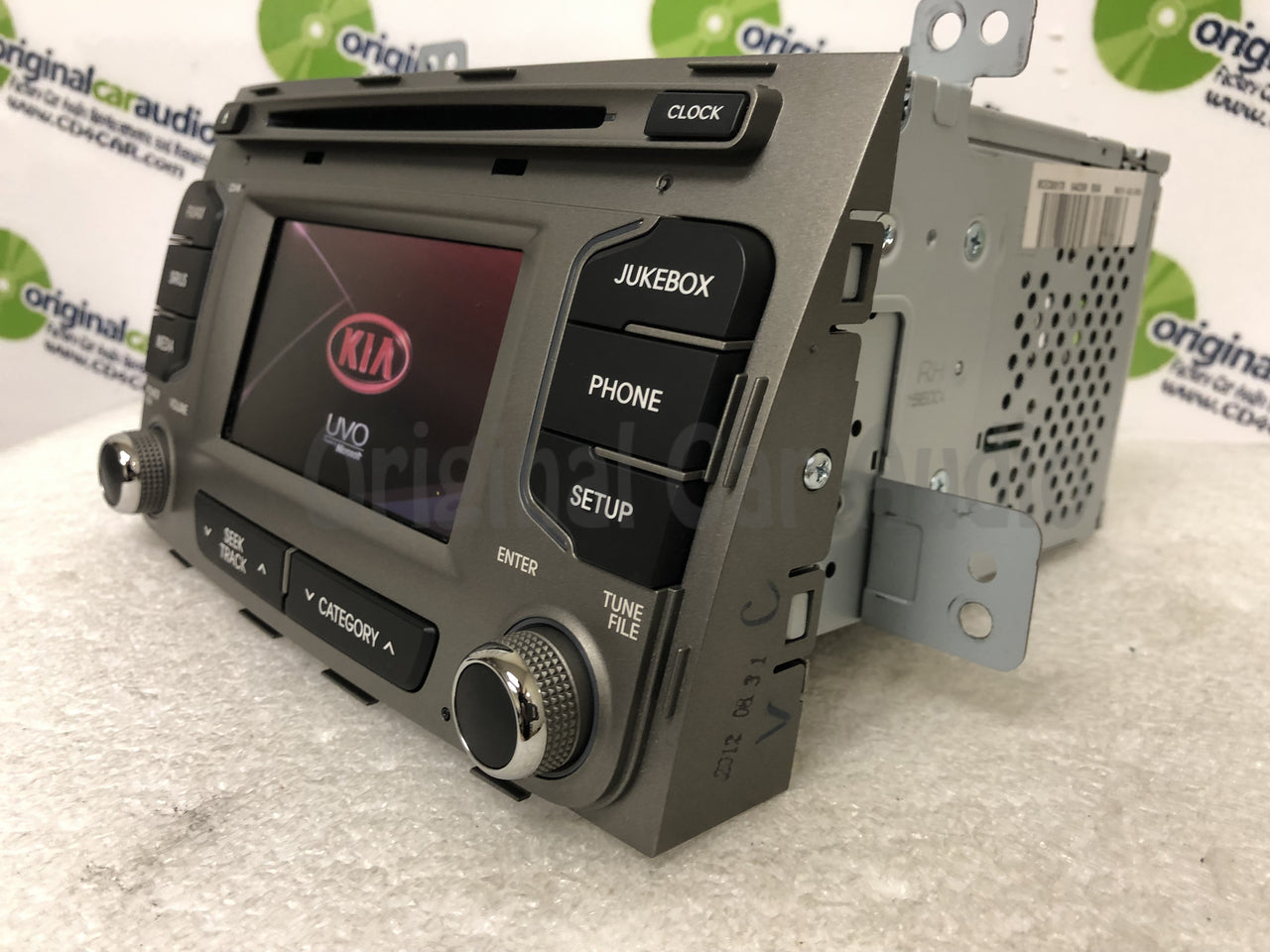 2010 - 2013 Kia Sportage OEM UVO Touch Screen Single CD Multimedia Radio Receiver SILVER