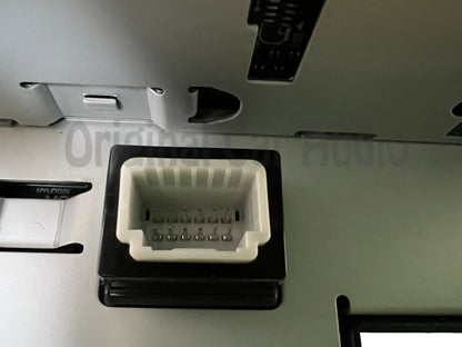 20-22 Kia Sportage OEM Harman Kardon Premium Sound UVO Apple Car Play Android Auto Multi Media 8" Touch Radio Receiver
