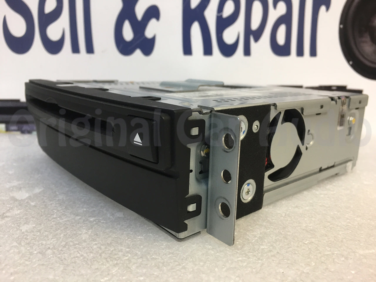 2006 - 2012 Hyundai Veracruz Rear Seat Entertainment RSE DVD Player BLACK