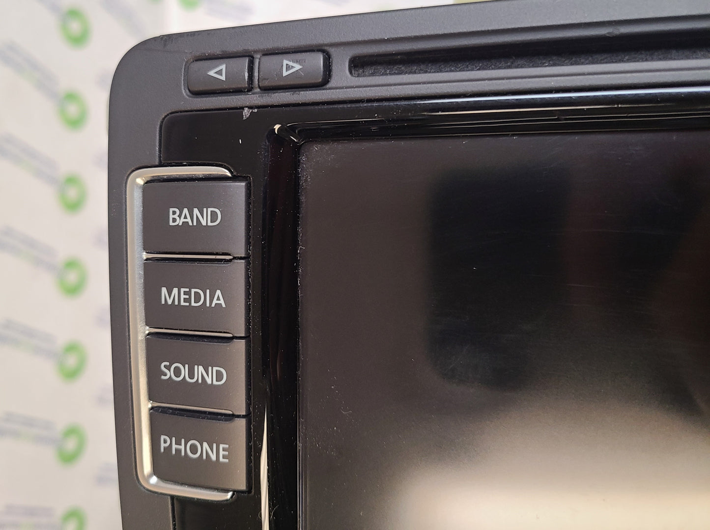 2010 - 2015 Volkswagen VW Jetta Passat OEM Fender Premium Sound RNS-510 Navigation GPS Touch Screen Radio Receiver (Blemishes)
