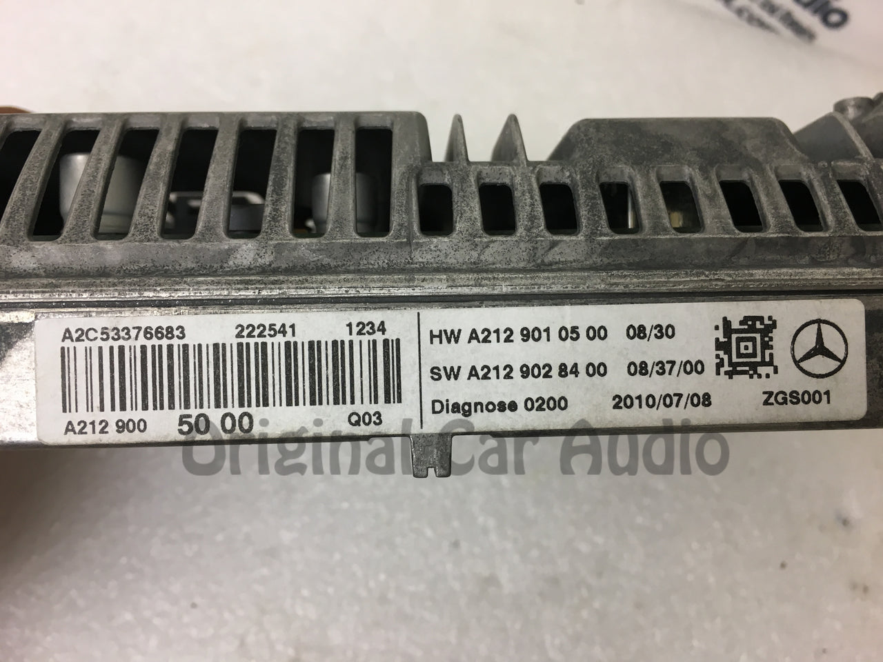 2010 - 2013 Mercedes Benz CLS-Class E-Class OEM Multi-Information Navigation Radio Display Screen A212 900 50 00