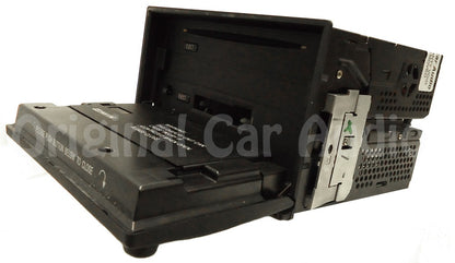 2000 - 2005 Mercedes-Benz ML Class Navigation Display Screen AM FM Radio CD Player Receiver