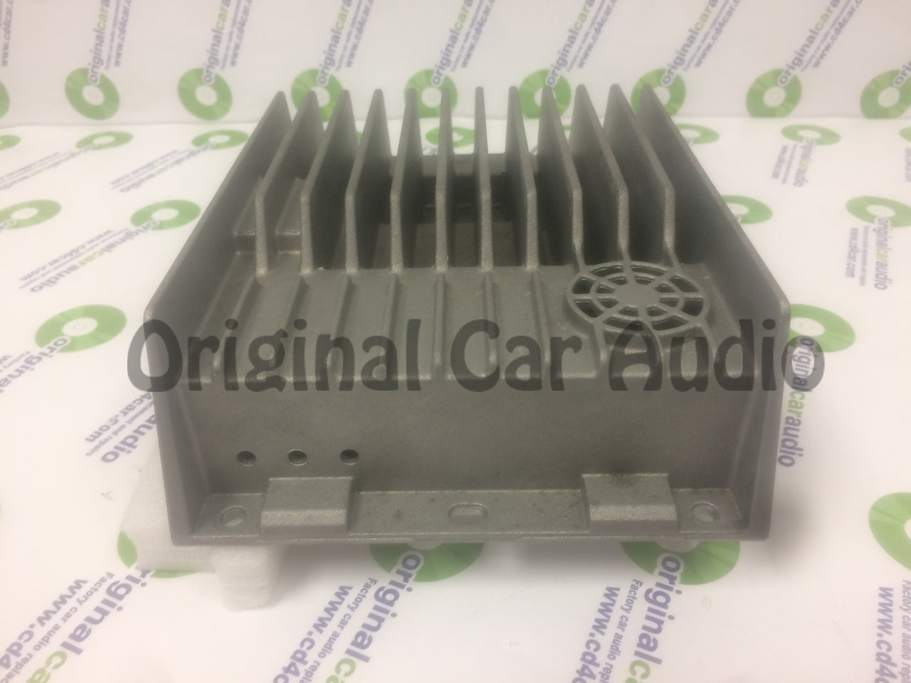 2010 2011 2012 Mercedes GL-Class Harmen Becker Amp  ML350 ML550 GL450 GL550 R350 R500