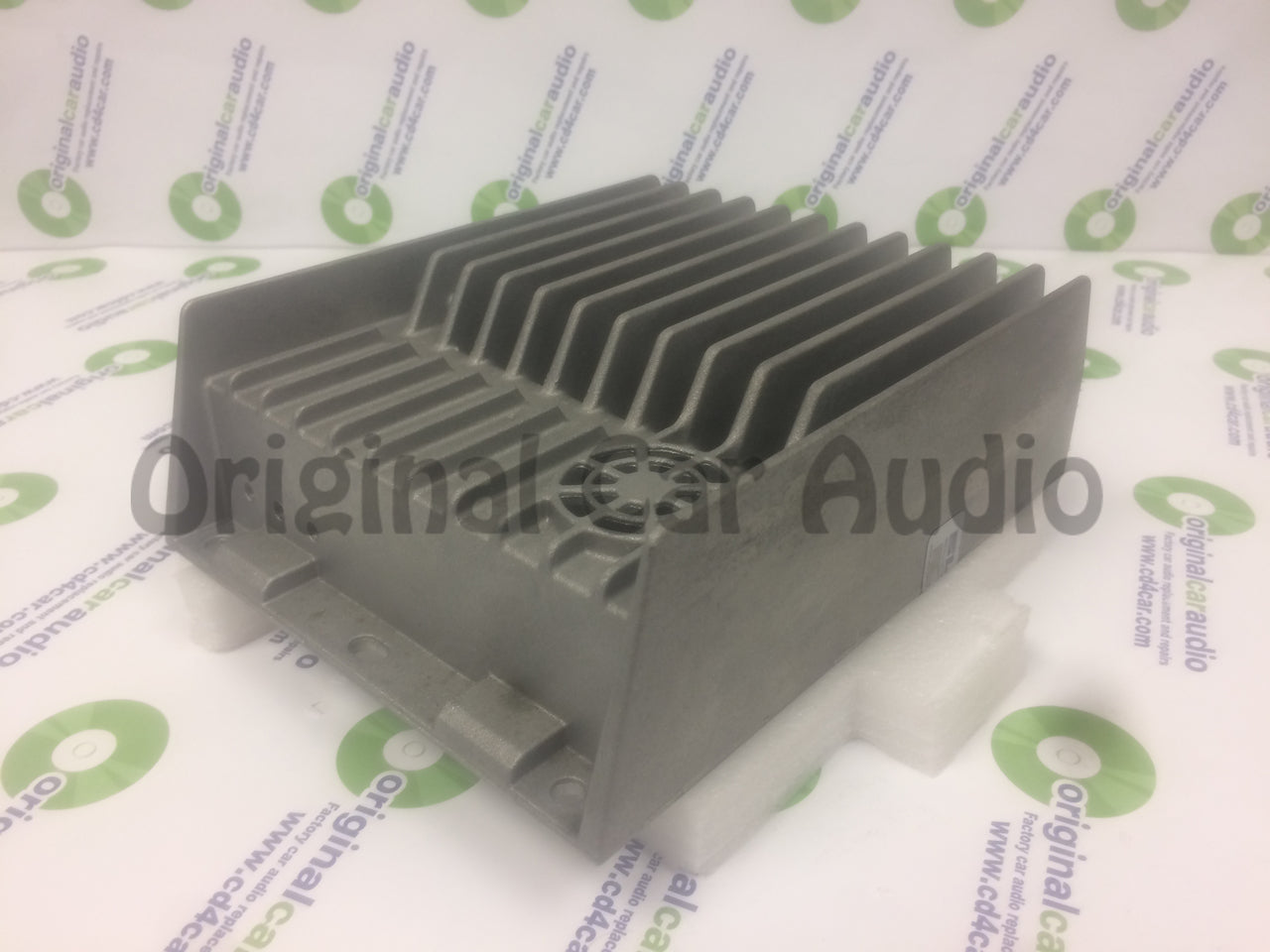 2010 2011 2012 Mercedes GL-Class Harmen Becker Amp  ML350 ML550 GL450 GL550 R350 R500
