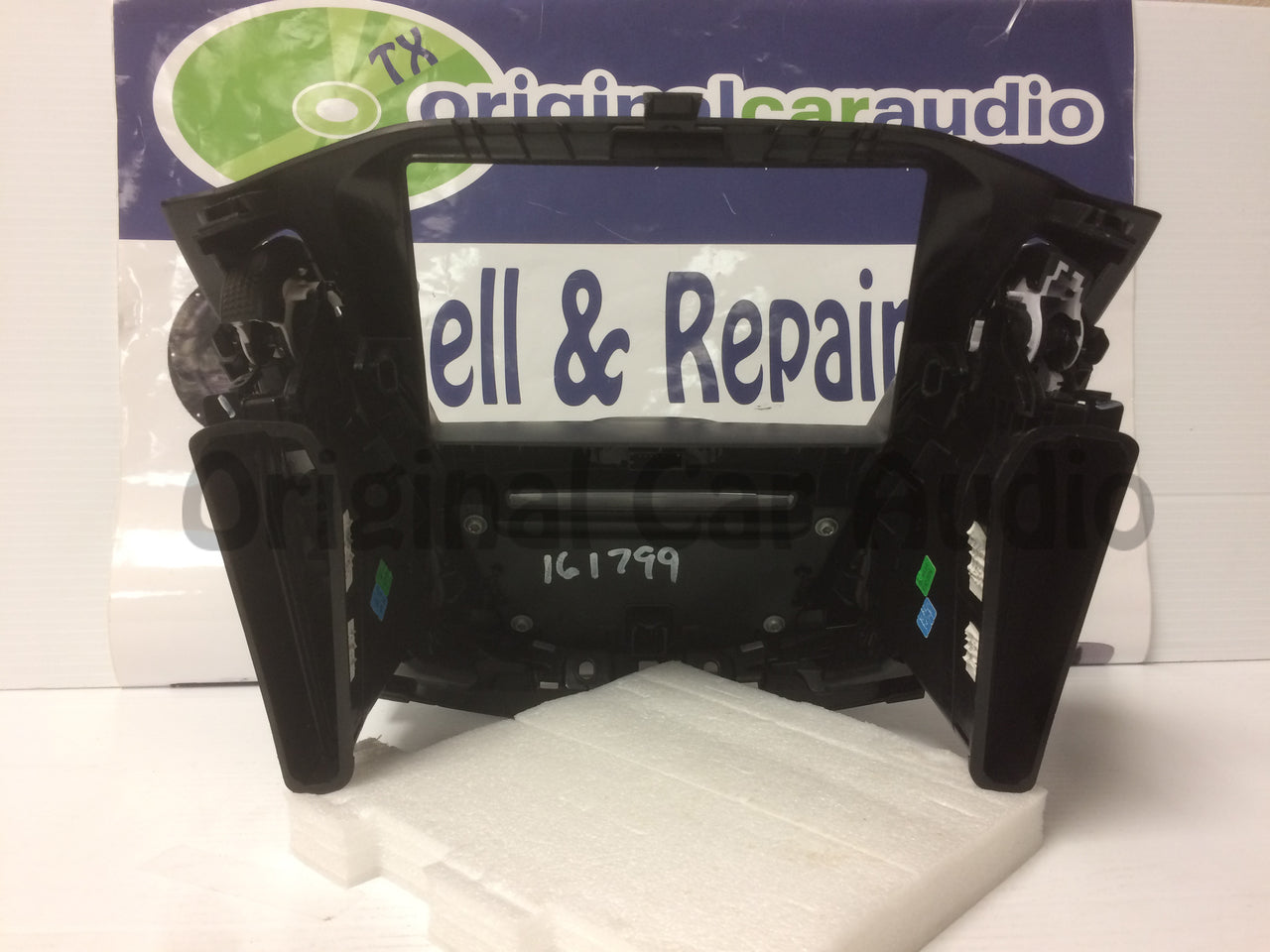 2012 - 2014 Ford Focuse OEM Sony Sound Radio Control Panel Bezel